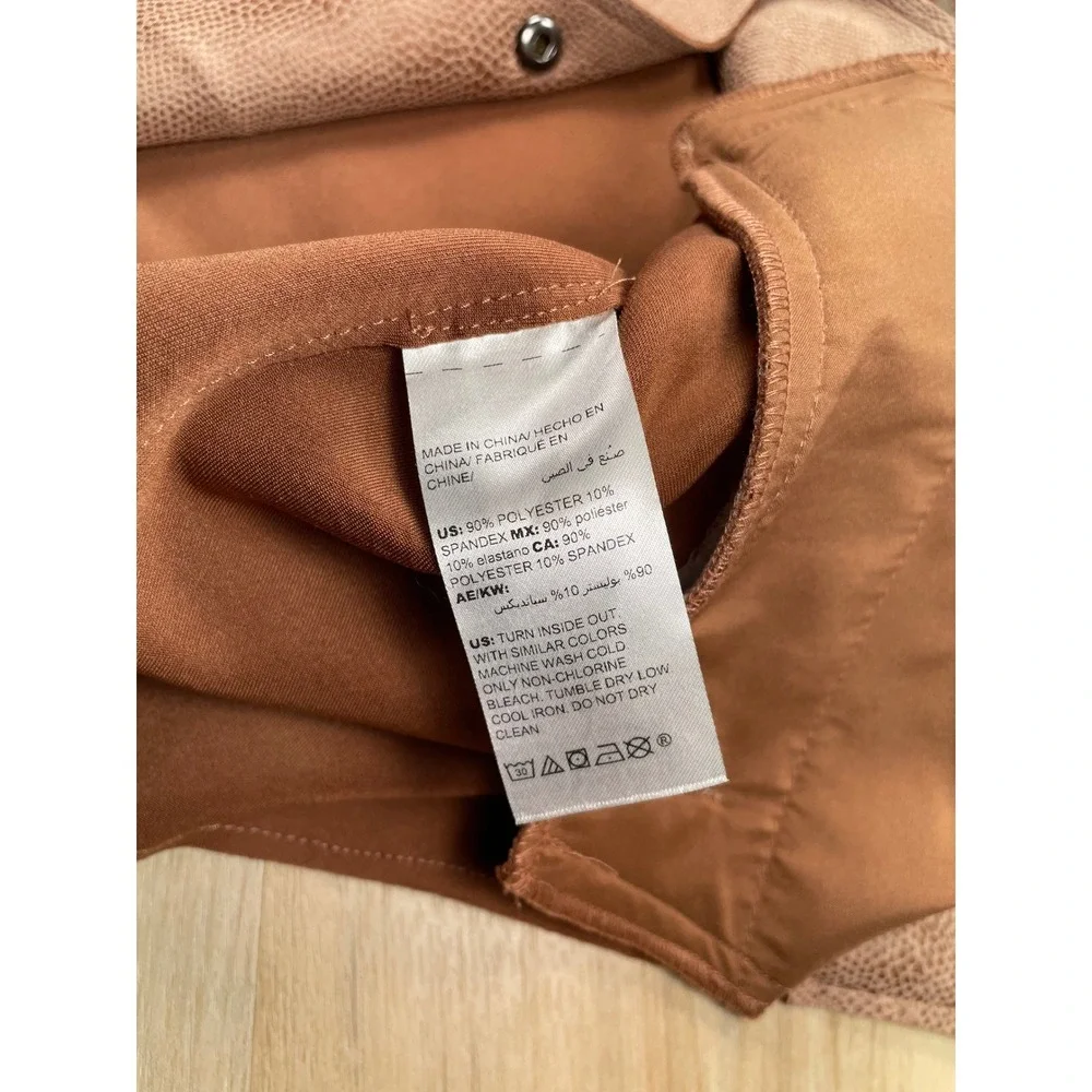 Chicos Faux Suede Snakeskin Embossed Snap Front Jacket Blush Tan Size 0 S 4/6 - Picture 6 of 10